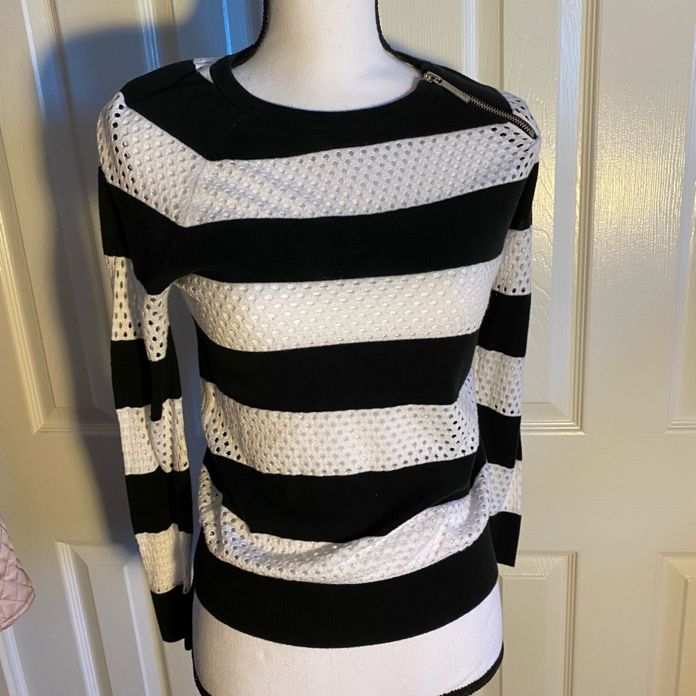 MK B&W stripe knit top with sillier accent